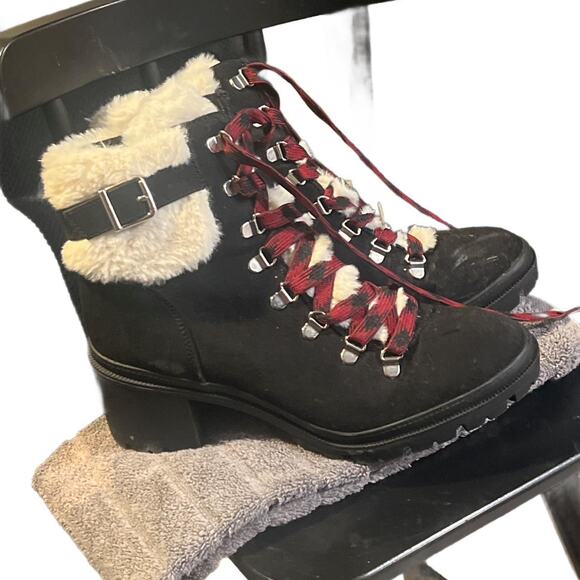 Black and red suede ankle - Picture 3 of 3